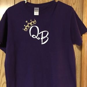 women’s tee shirt